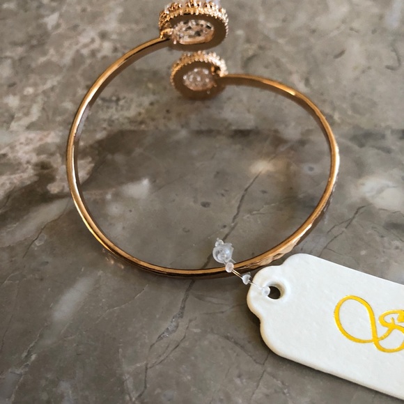 Light pink faux Druzy gold bracelet cuff - Picture 5 of 8